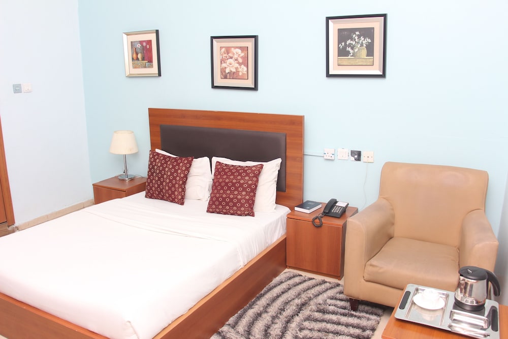 Grand Ibro Hotel Annex 8/16