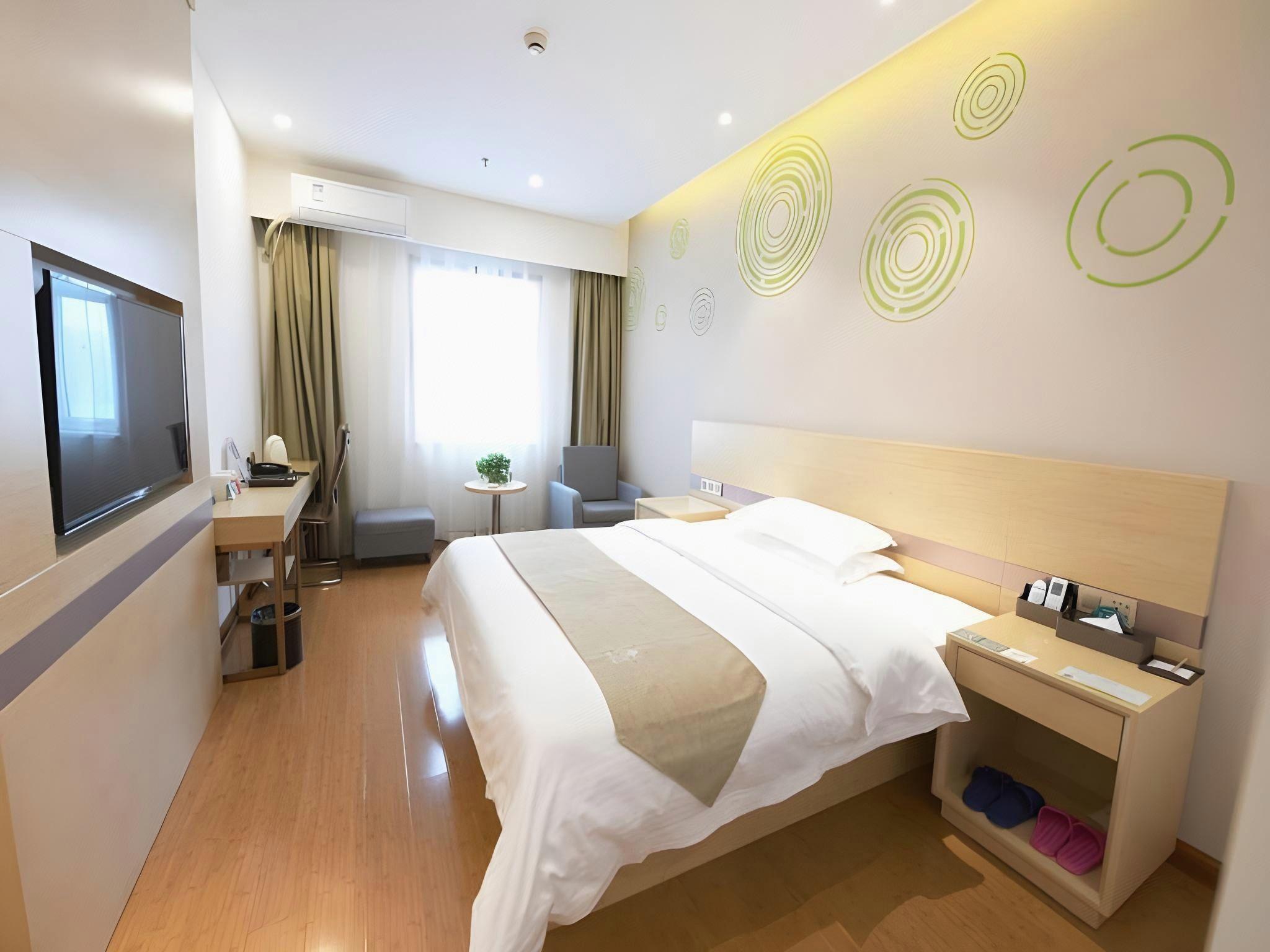 BUSINESS, DOUBLE BED