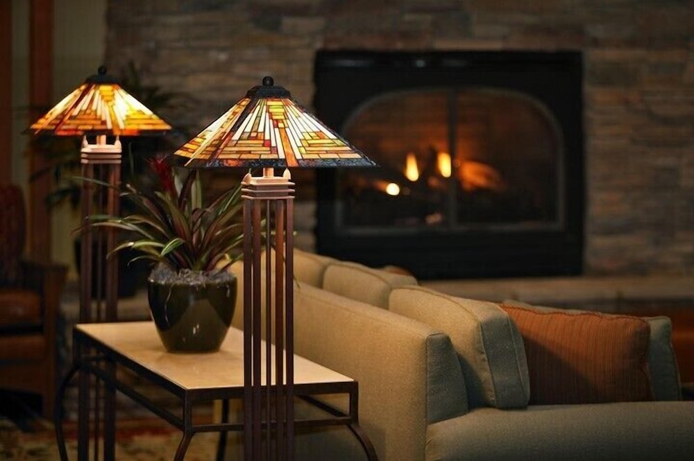 Avila Village Inn 36/65