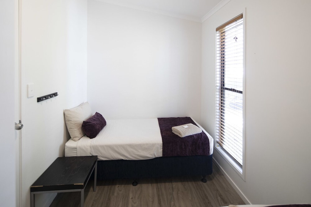 Ingenia Holidays Taigum Formerly Colonial Village 35/76