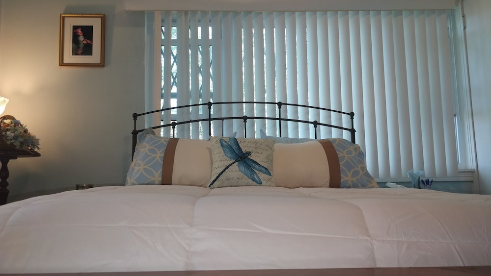 Maurrocks Bed & Breakfast 13/45