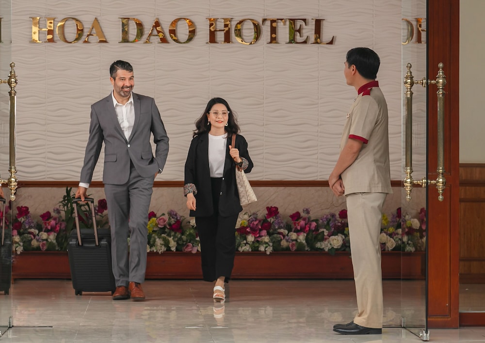 A25 Hotel - 705 Lac Long Quan 16/65