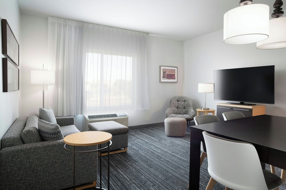 Towneplace Suites By Marriott Laredo 24/50
