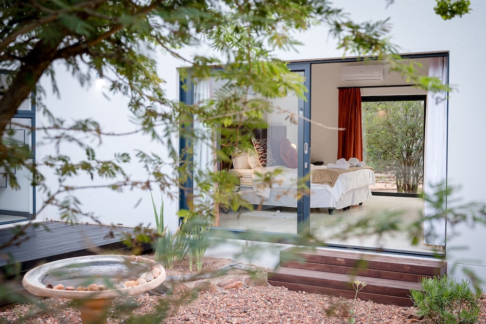Gem in the Bush Lodge 20/50