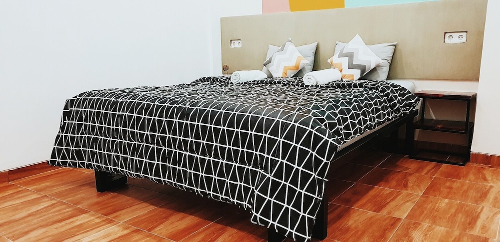 Mador Malang Dorm Hostel 11/32
