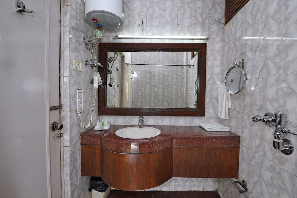 Beaufort Inn Hotel 23/56