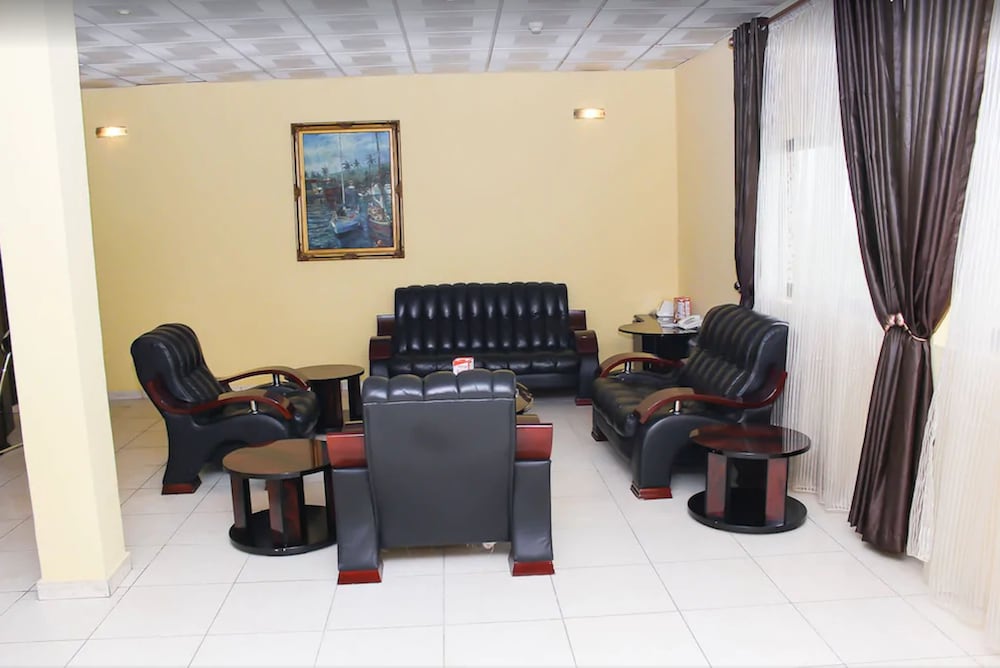 Bolingo Hotel Towers 15/17