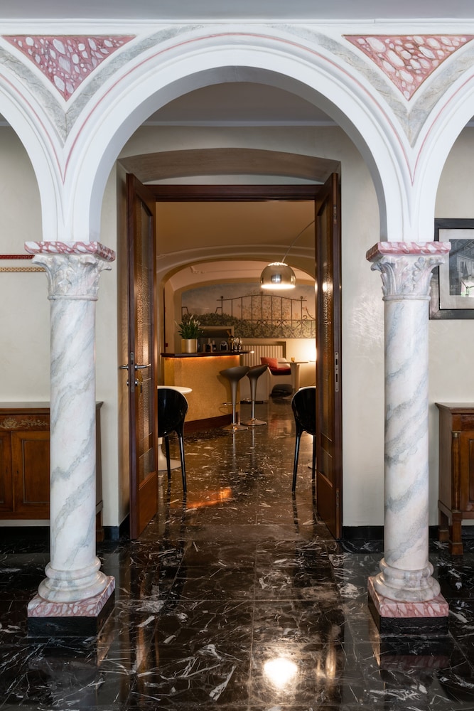 Hotel Minerva 3/50