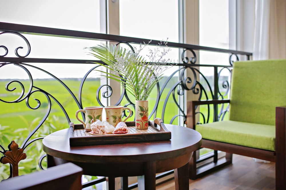 Lasenta Boutique Hotel Hoian 65/75