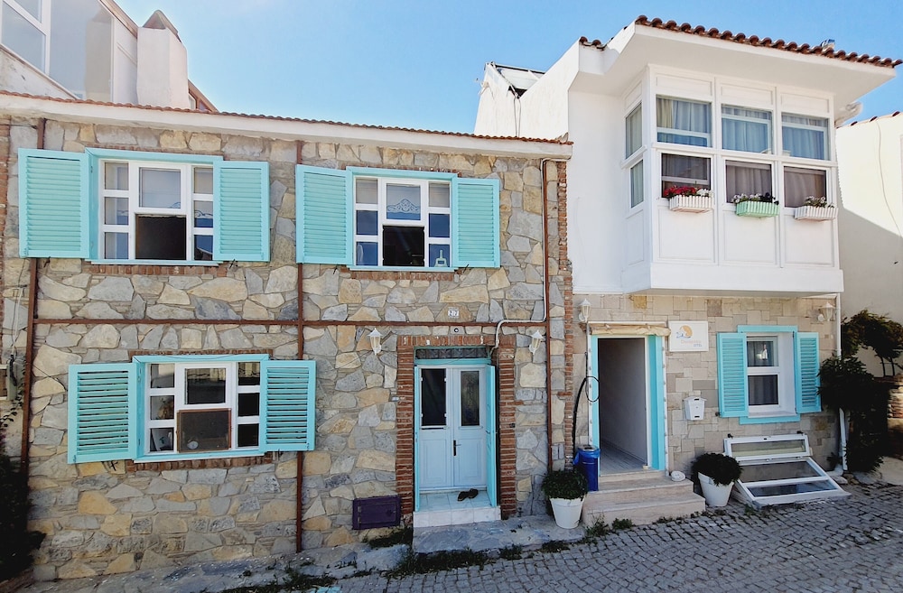 Bozcaada Denizyildizi Otel 36/44