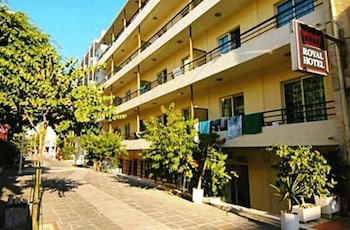 Royal Aparthotel City Center photo1