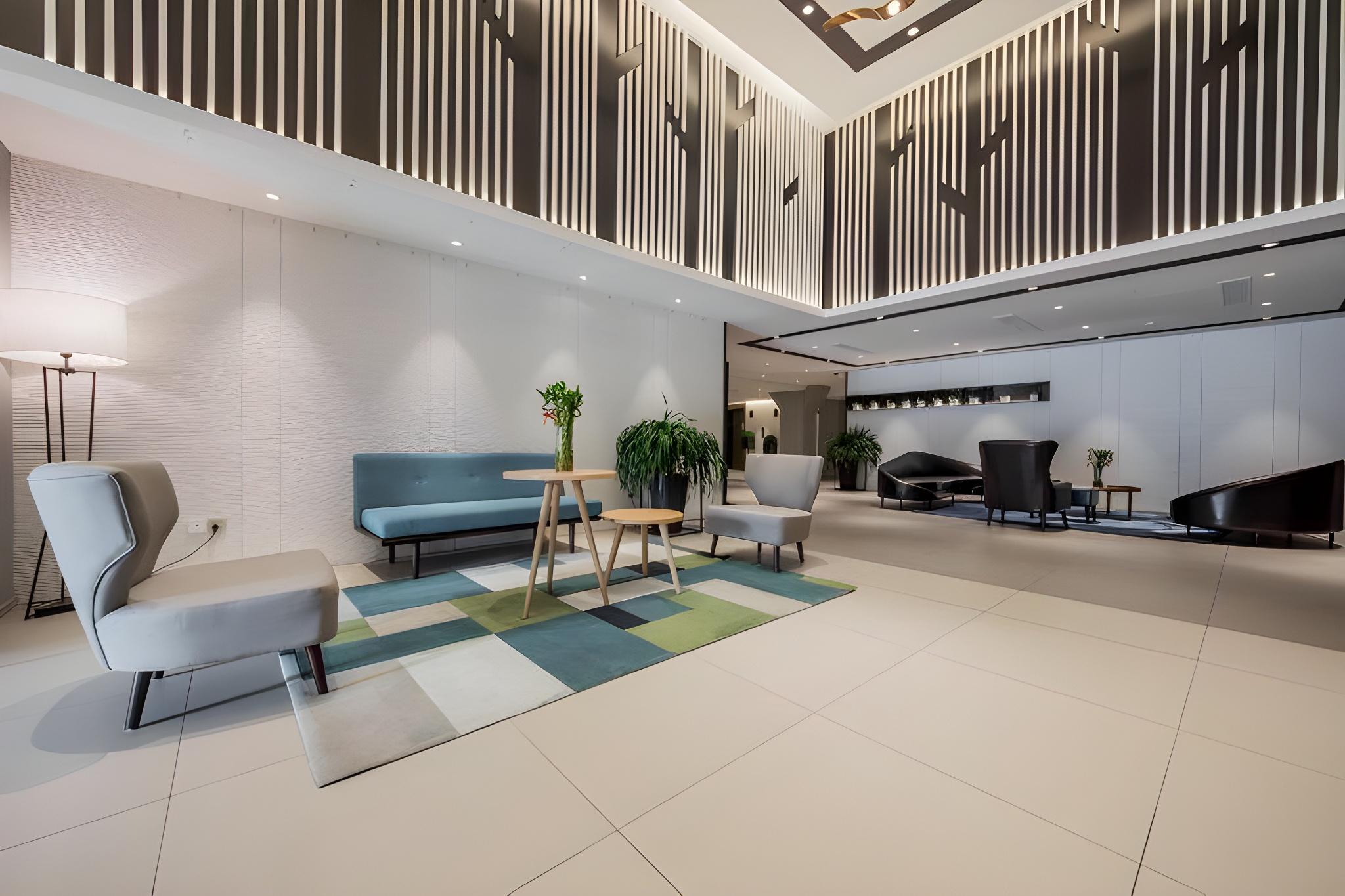 Home Inn Selected (Sinan Road) 30/45