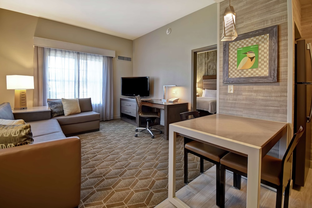 Homewood Suites by Hilton @ The Waterfront 26/45