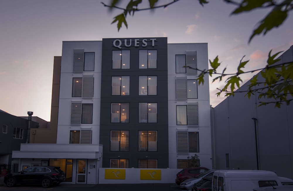 QUEST NELSON 4/53