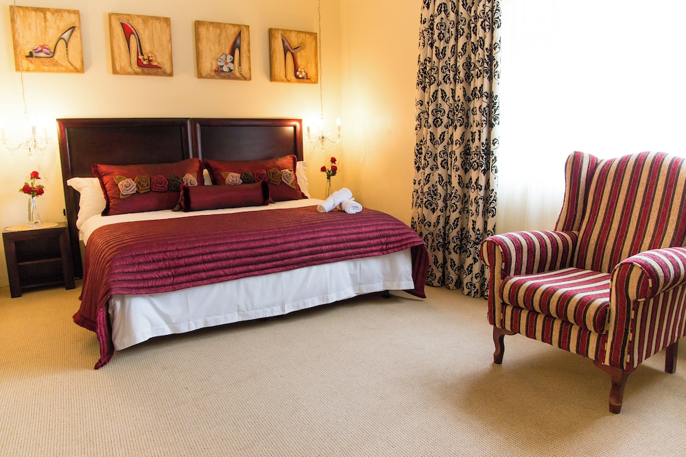 Deluxe, King Bed