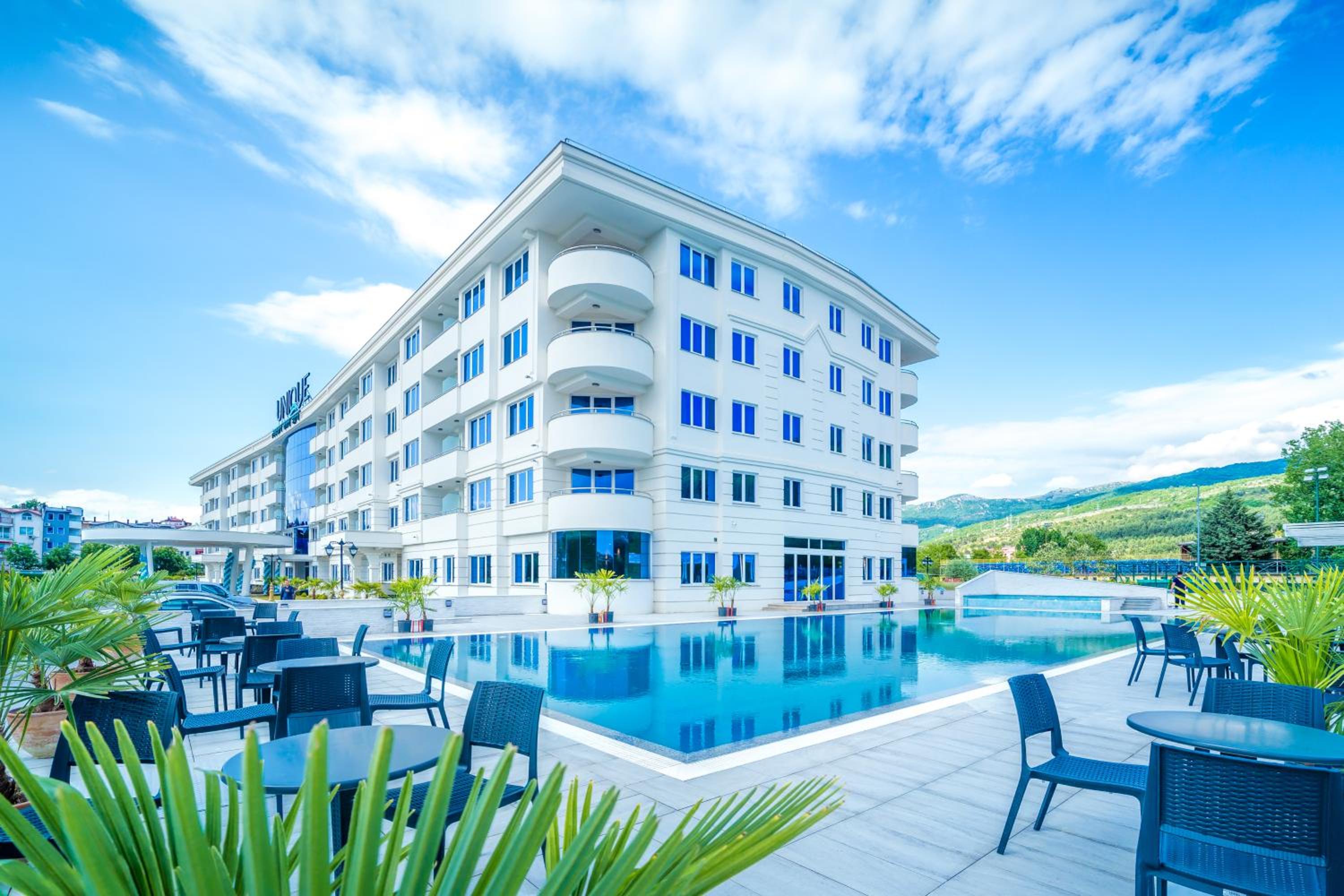 Unique Resort & Spa 3/50