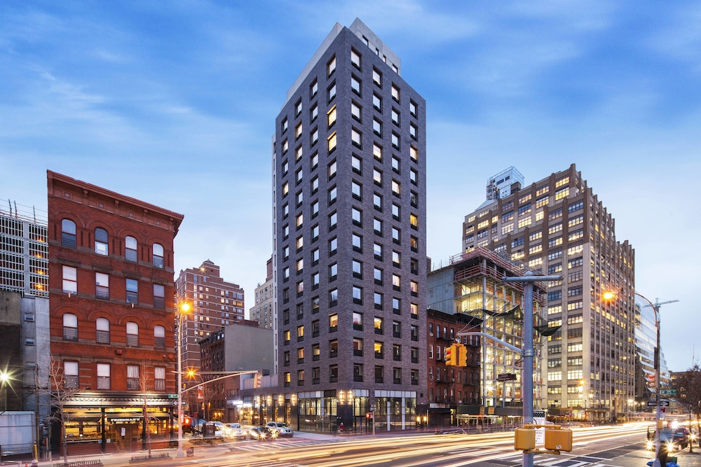 Four Points By Sheraton Manhattan Midtown West 3/30