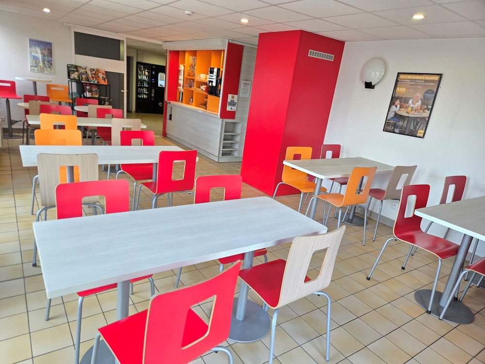 Premiere Classe Angers Sud Les Ponts de Ce 45/51