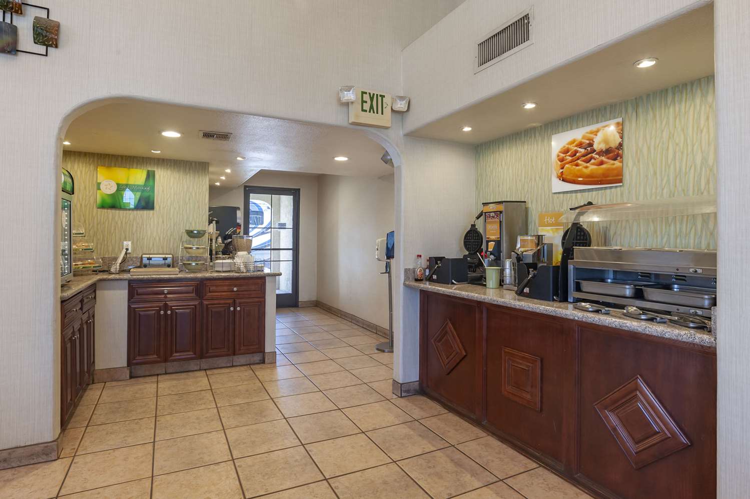 Quality Inn Blythe I-10 8/20