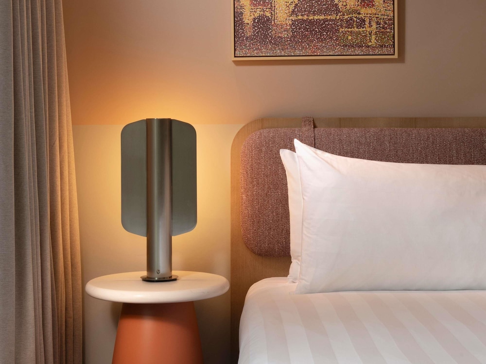 Mercure Melbourne La Trobe Street photo3