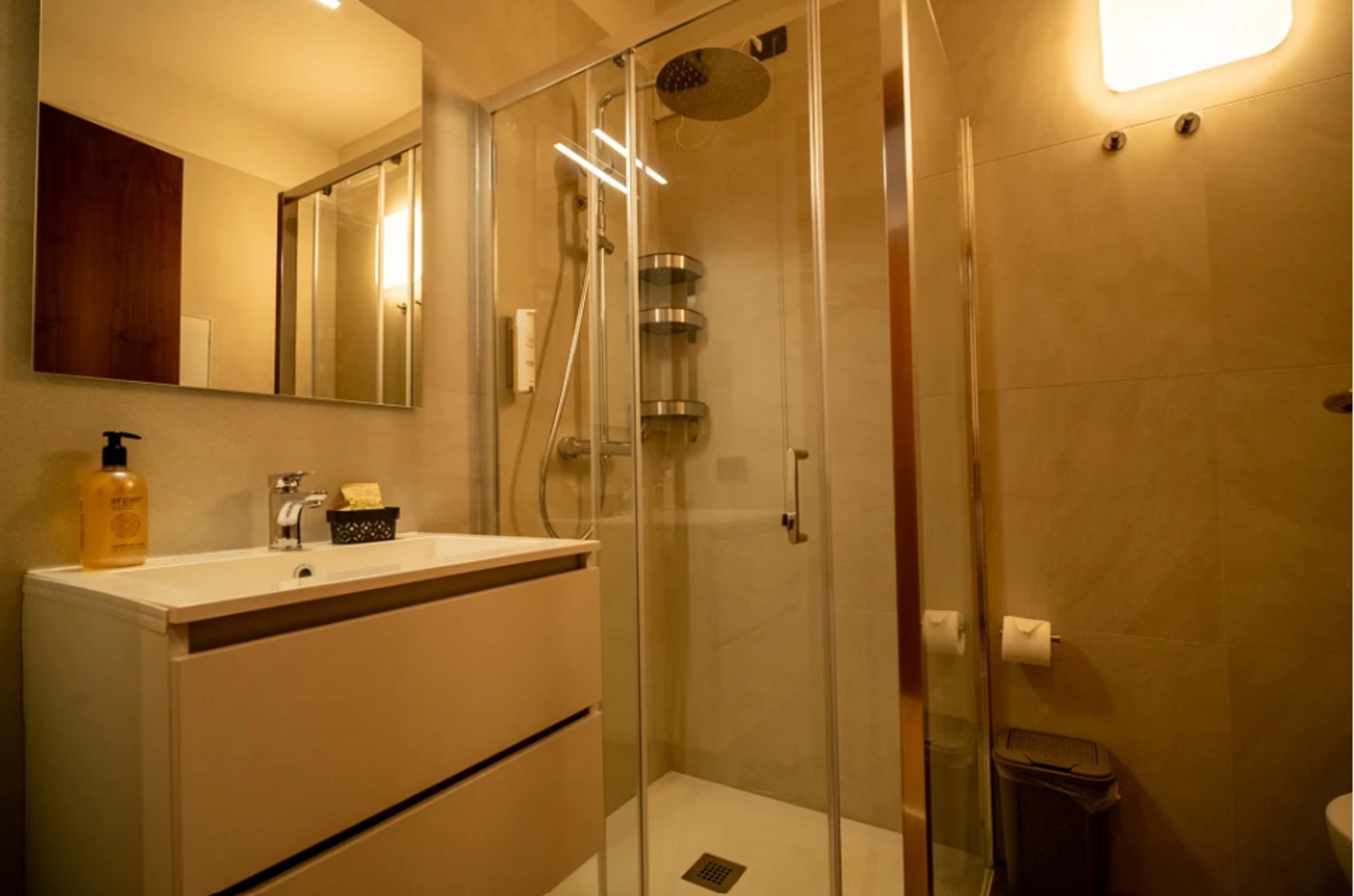 جناح فاخر، Hotel Gardenia 10/10