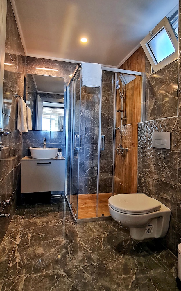 Letstay Panorama Suites 48/50