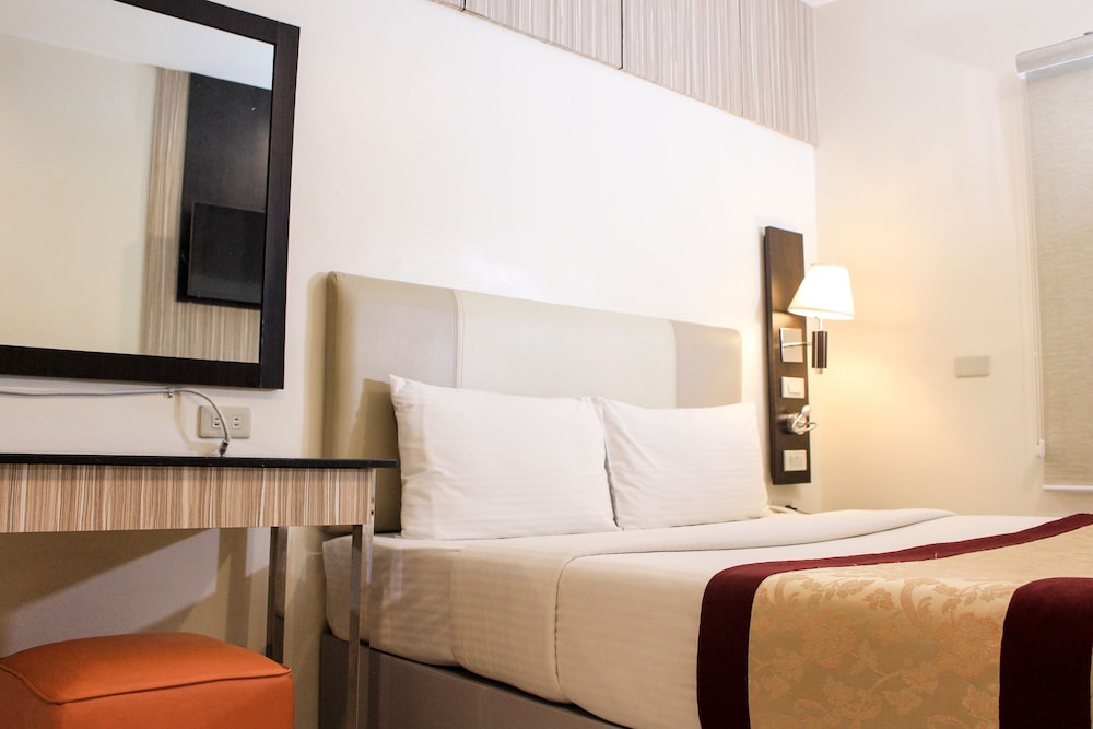 Majestic Hotel Manila 24/44
