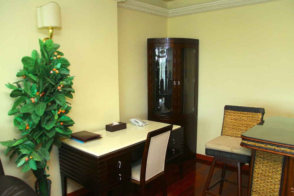 Yoly Addis Hotel 40/50
