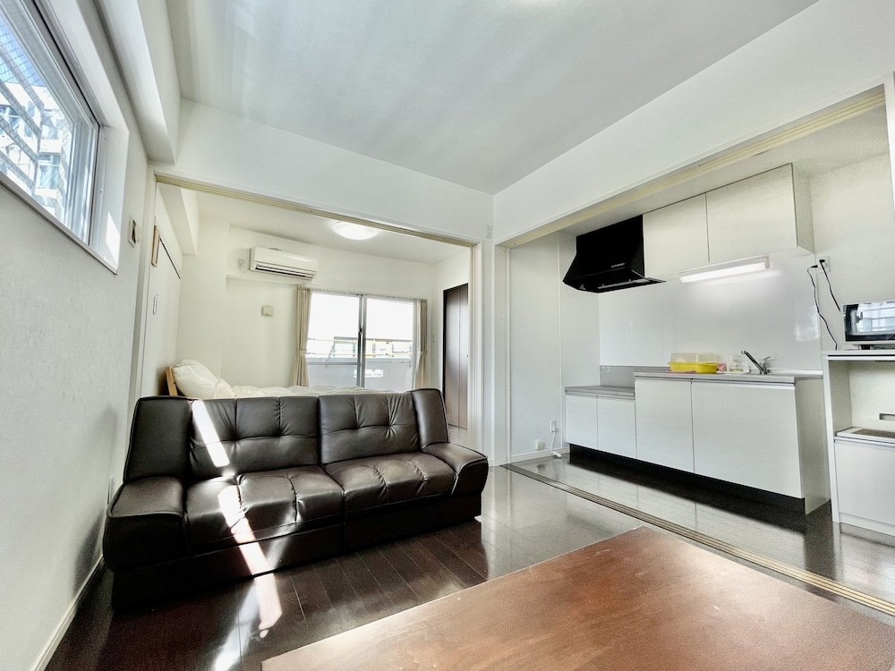 Villa Izumizaki 45/68