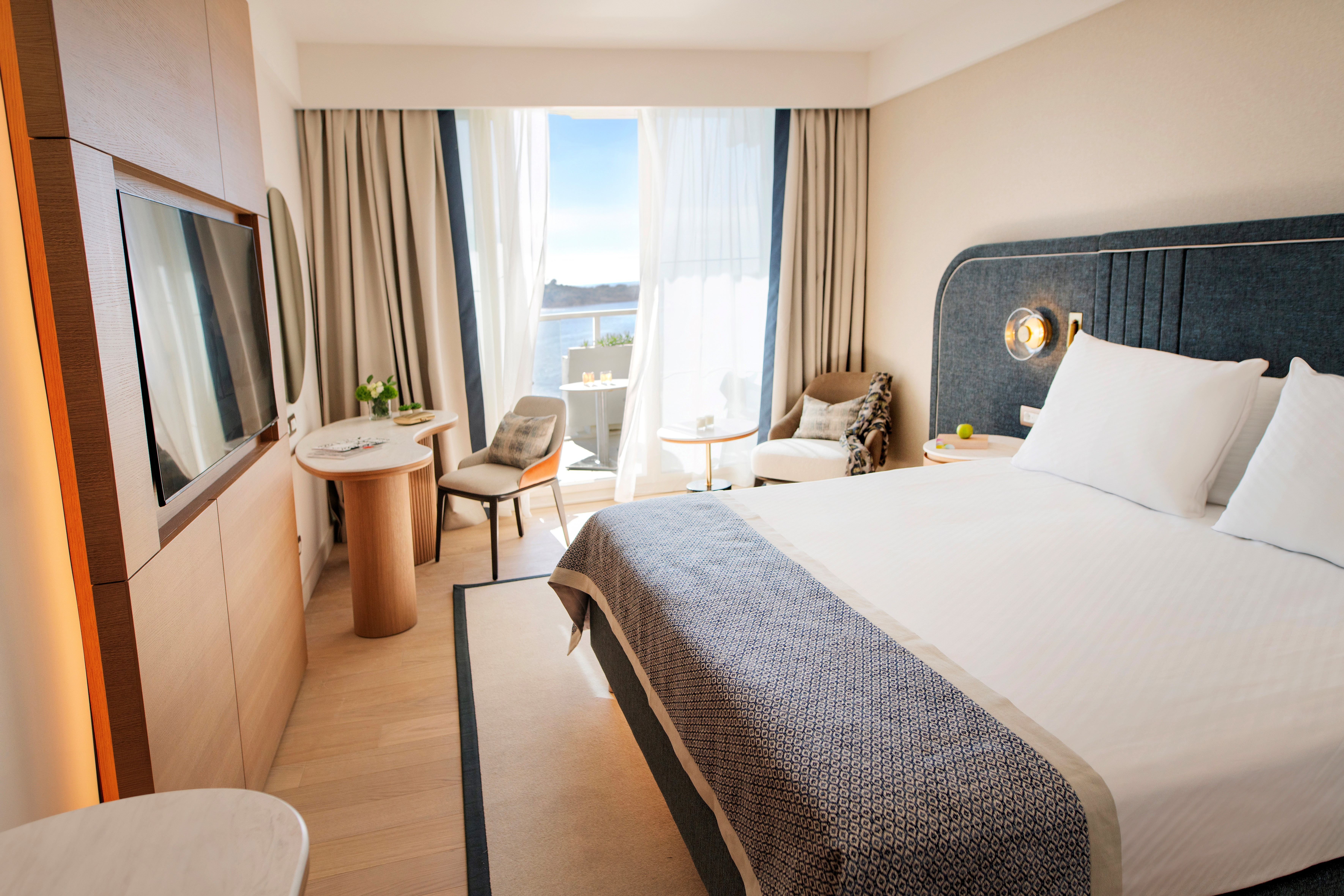 Plus, Deluxe, Sea View, Balcony