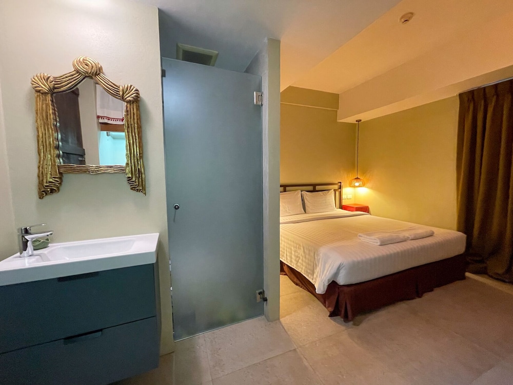 Villa Phra Sumen Bangkok 33/67