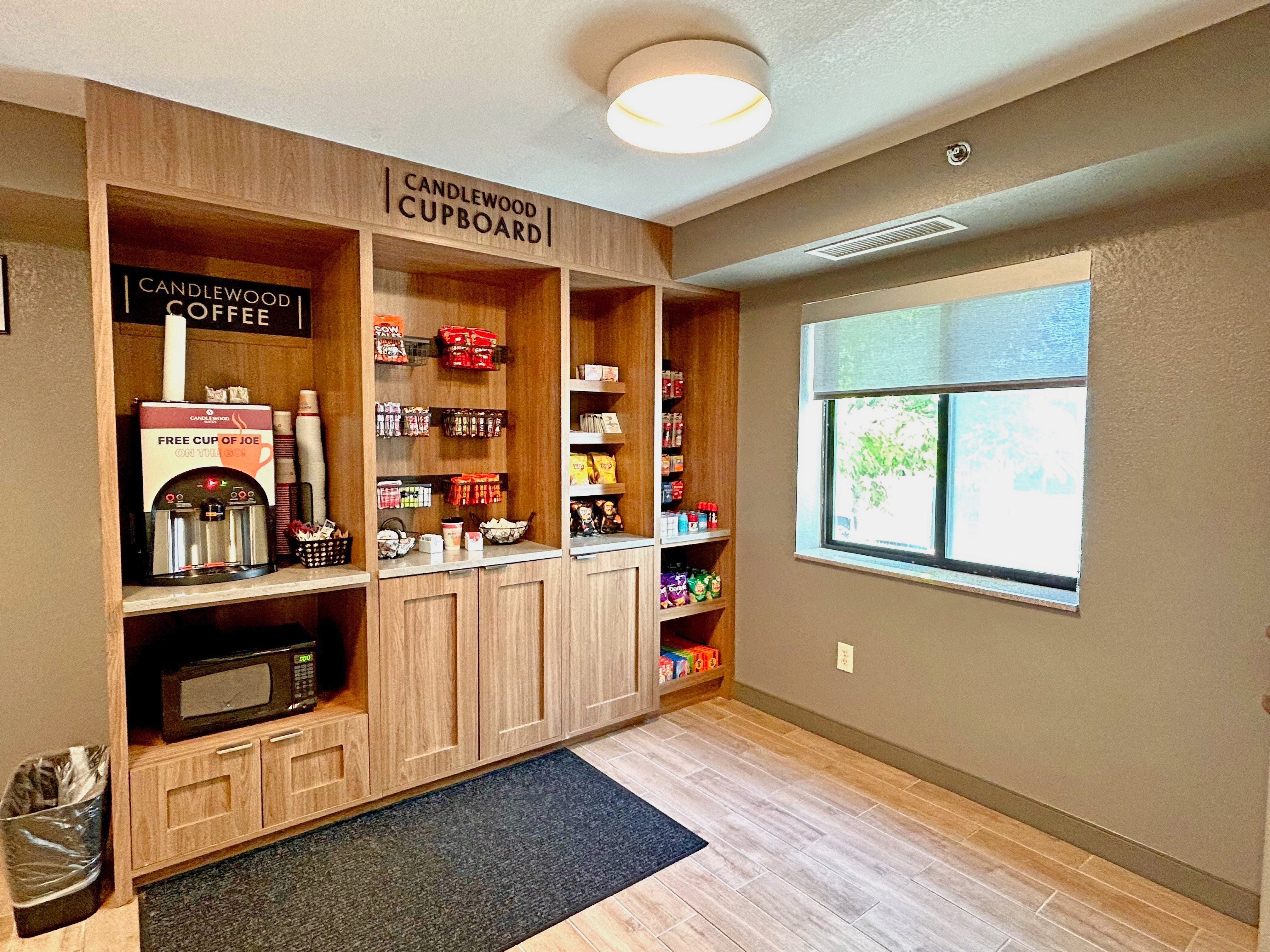 Candlewood Suites Indianapolis Downtown Medical District 8/73