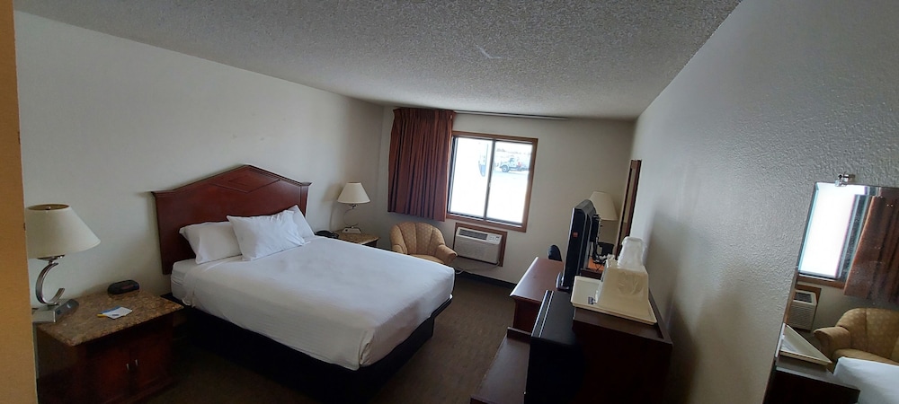 Days Inn by Wyndham Willmar 11/33