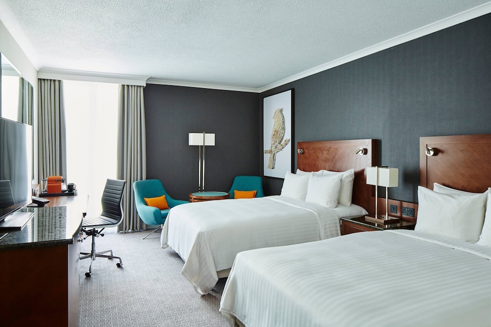 London Heathrow Marriott Hotel 7/66