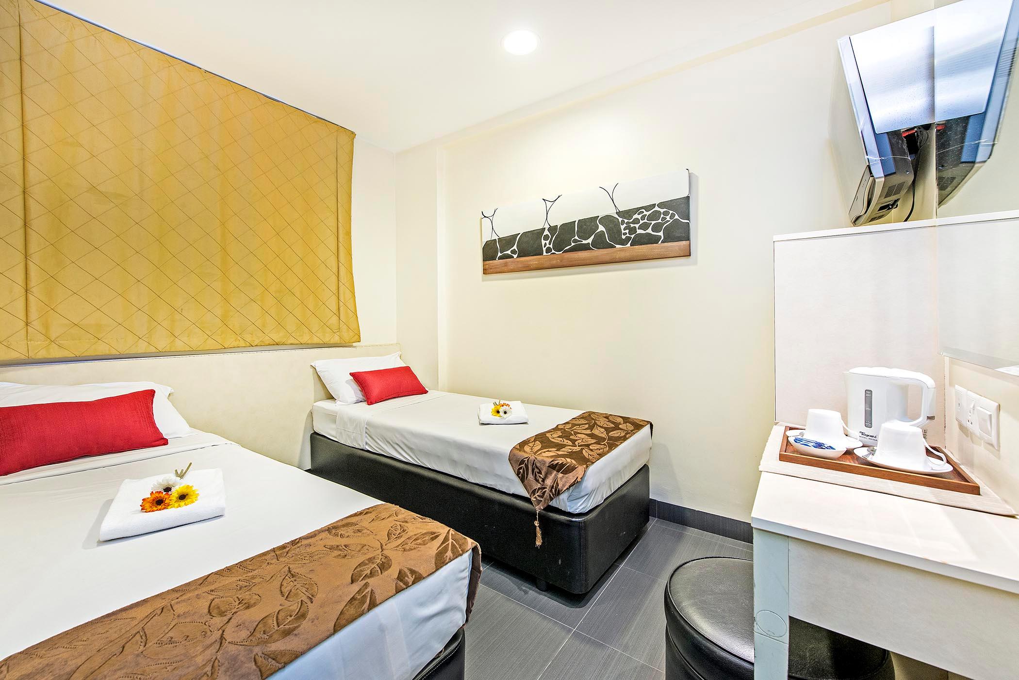 Hotel 81 Selegie 12/25