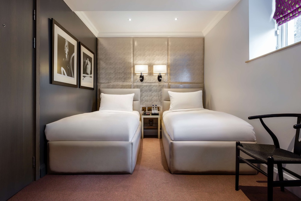 Radisson Blu Edwardian Mercer Street Hotel 46/71