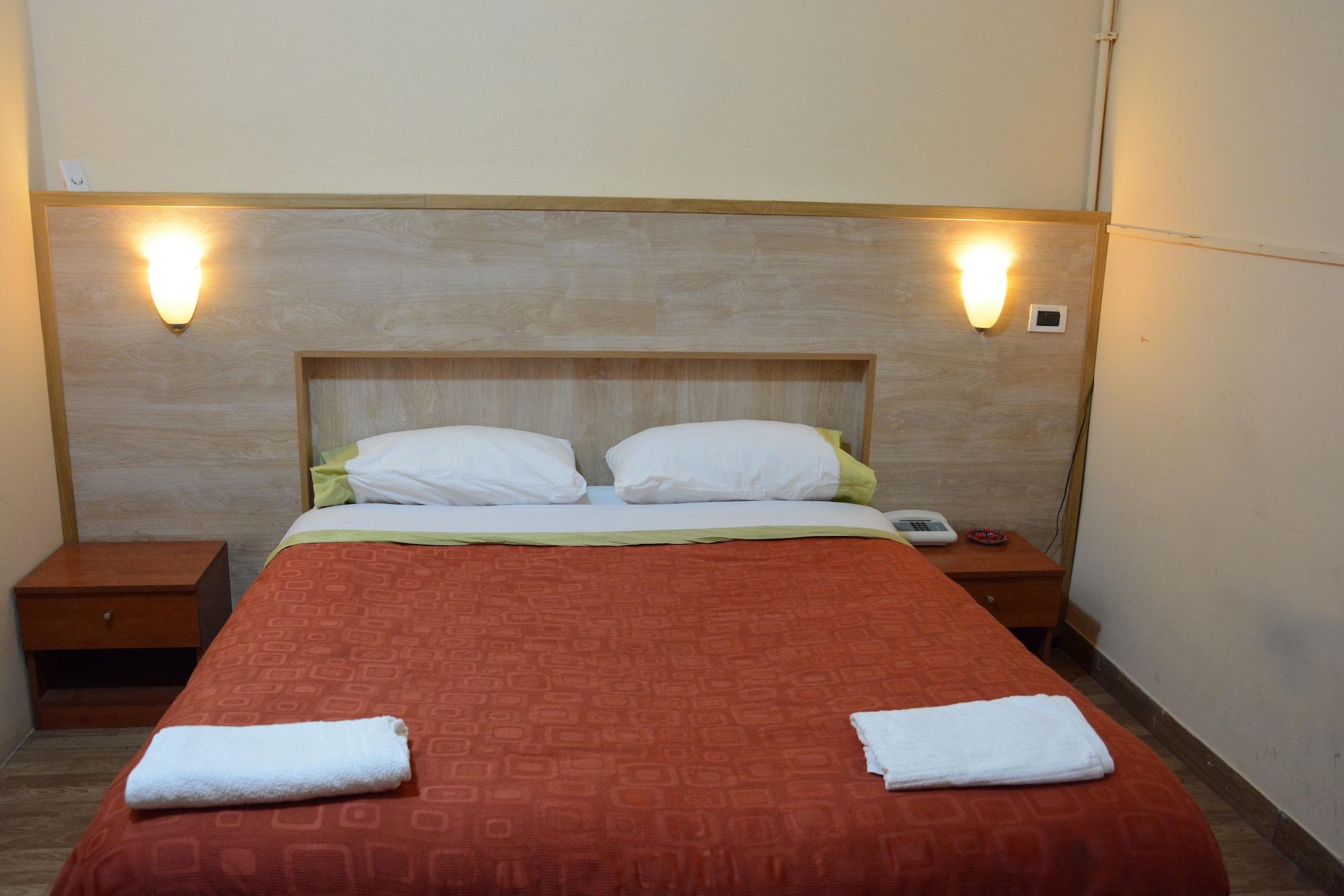 Albergo Royal 6/14