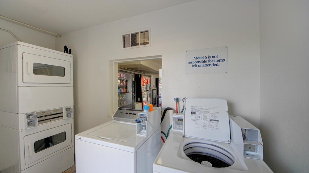 Motel6 Wichita, KS photo2