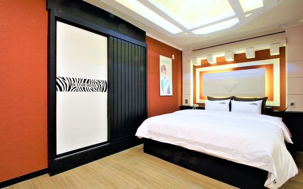 Instar Hotel Yangsan 15/55
