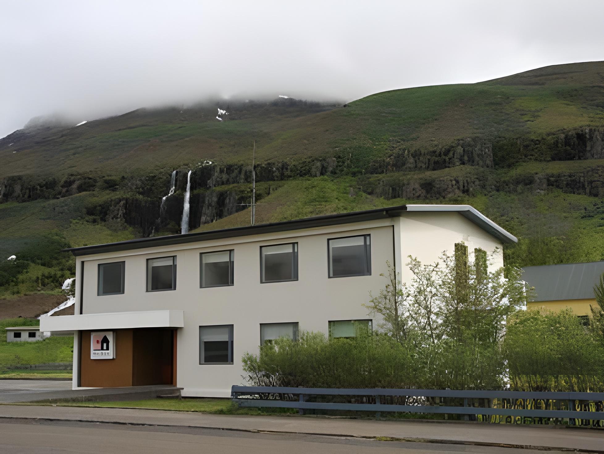 Seydisfjordur Guesthouse 3/30