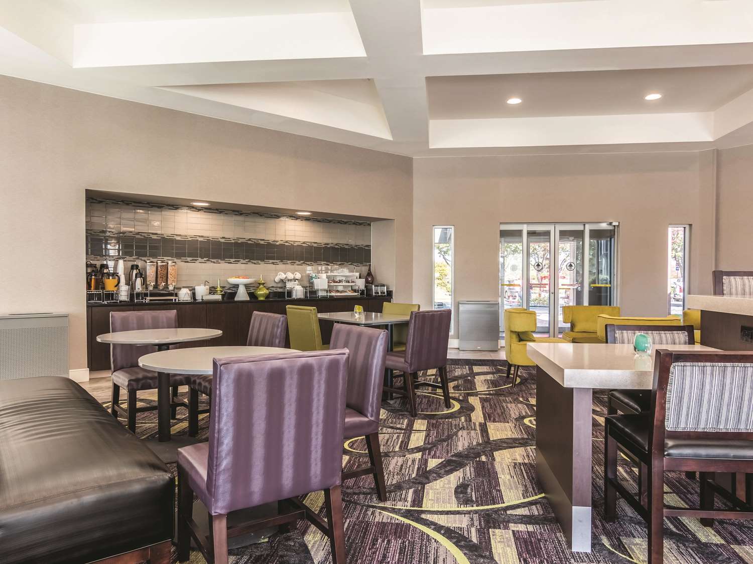 La Quinta Inn & Suites by Wyndham Shreveport Airport 18/33