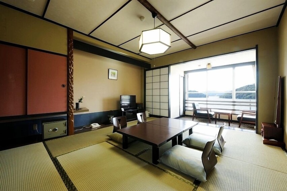 Hotel Kikusuitei 18/28