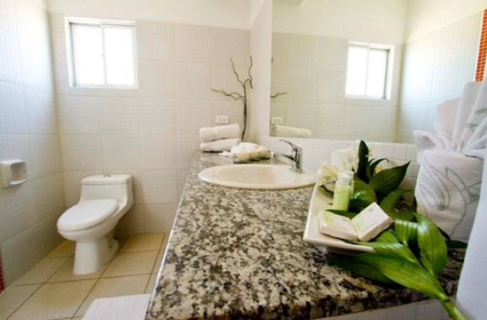 Terranova Suites 8/44