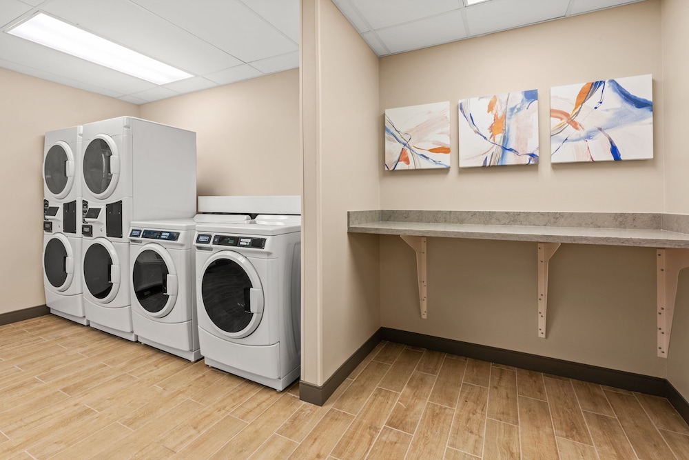 Candlewood Suites Sumner - Puyallup Area 23/37