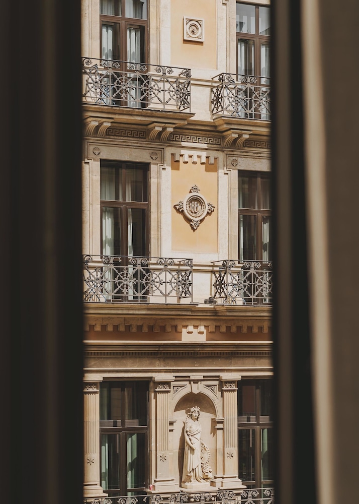 Hotel Regina Barcelona 6/50