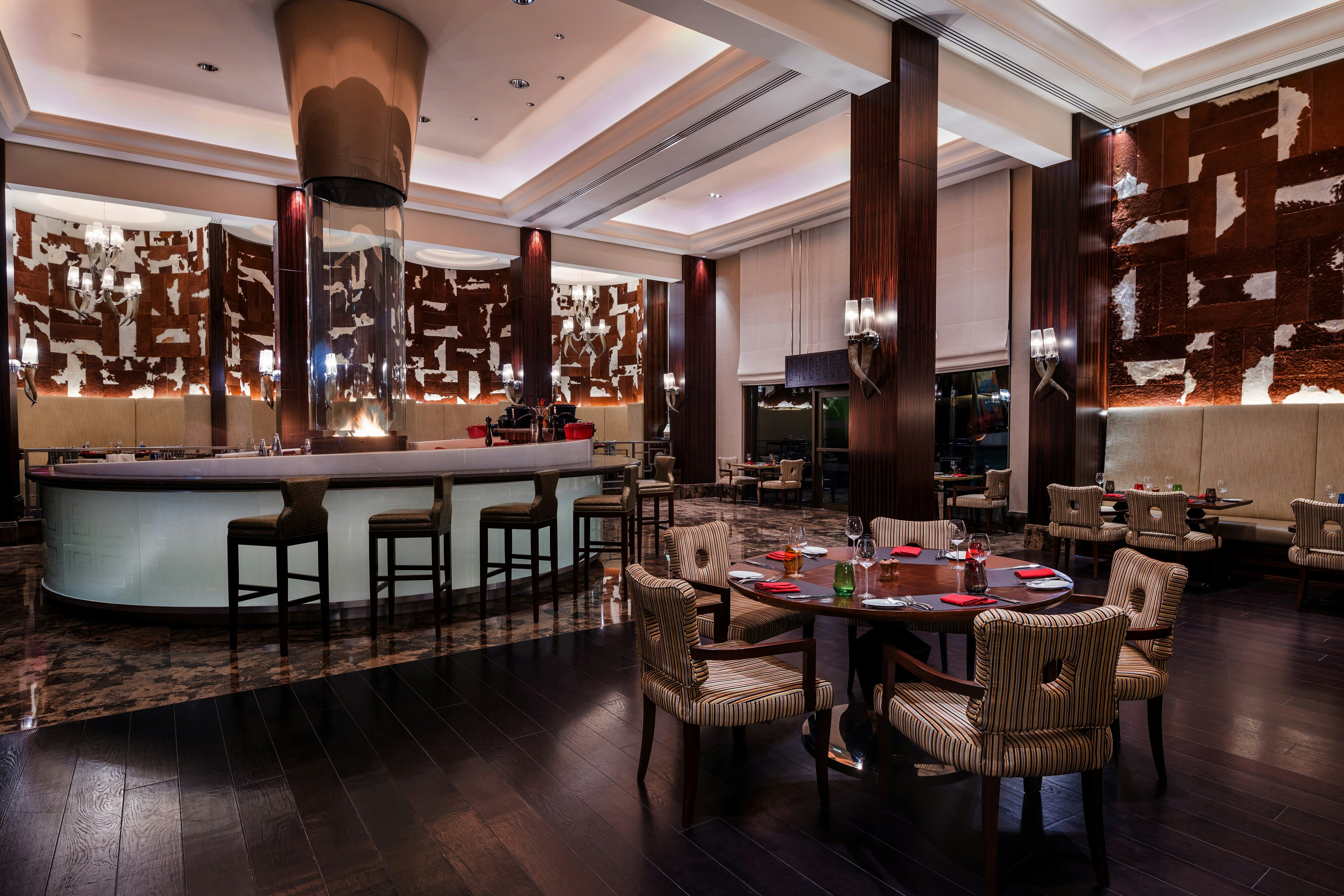 Sheraton Oman Hotel 60/81