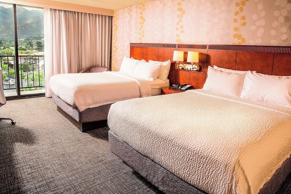 Room at Courtyard Los Angeles Pasadena Monrovia, MONROVIA - CA