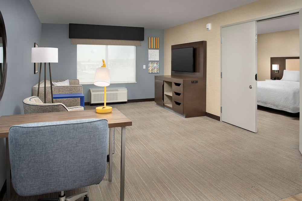 Hampton Inn Warroad 30/53