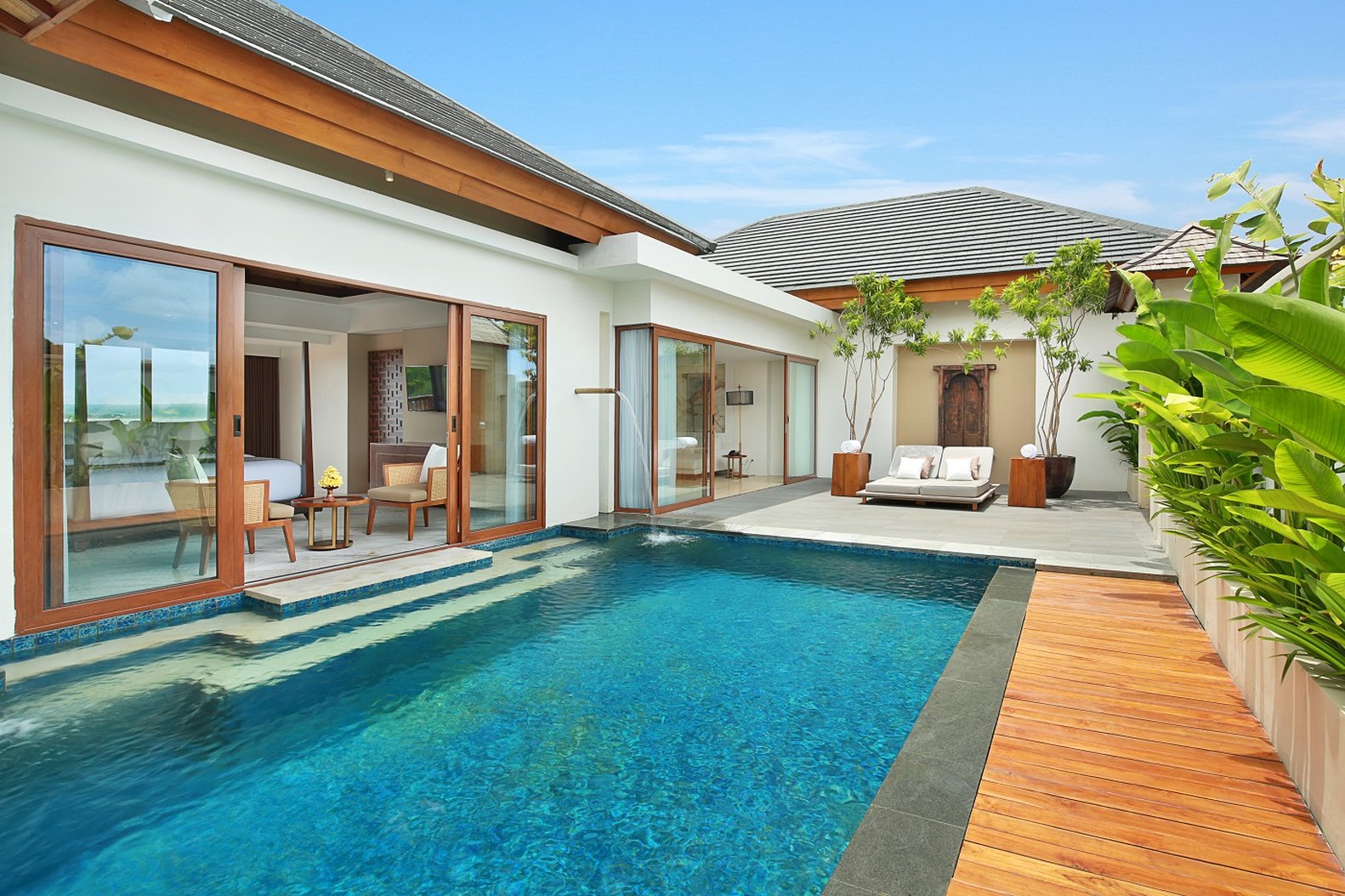 Royal Suites At The Bandha 24/25