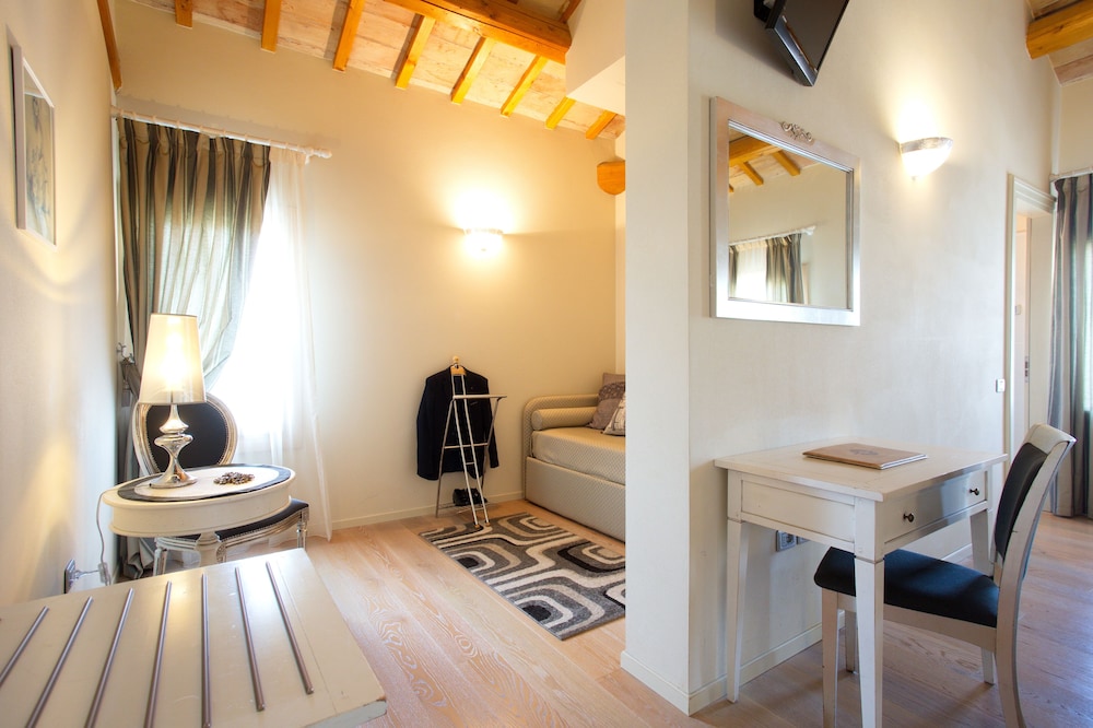Hotel Asolo 38/50